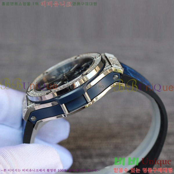 ST ������ hublot ��� 301 PB 131 RX 88HT17721-4