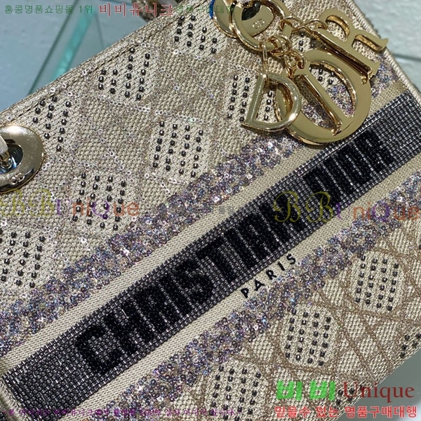 #��� ���̵�� D671841-1