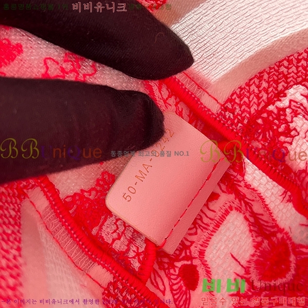 #22SS ��� ķ�� �� M1241-102