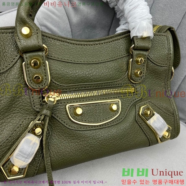 �߷��þư� ��Ƽ�� �̴� 519938-11