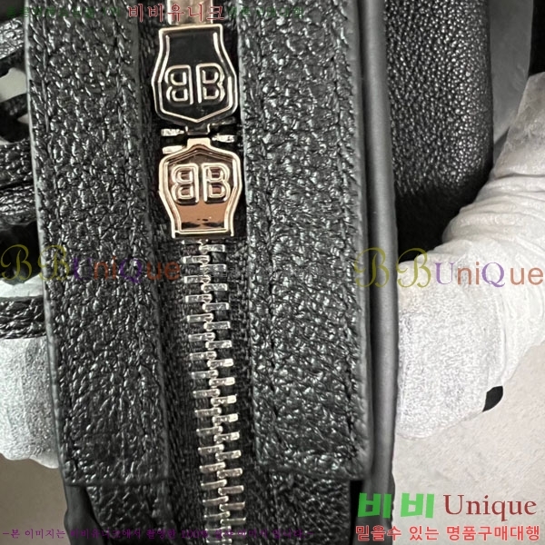 �߷��þư� ��Ƽ�� �̴� 519938-12