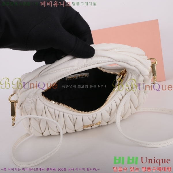 #�̿�̿� �ϴ� ���׶�� ȣ���� ���� 5BC125-104