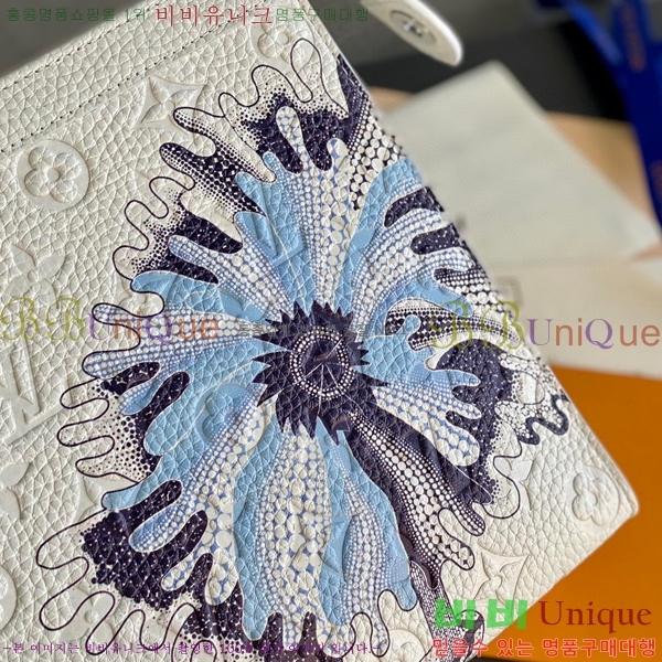 #���̺��� LV X YK ����Ʈ ������ M21681-100