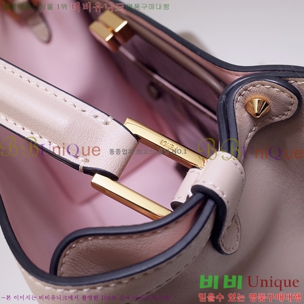 #��� ��ī�� X ����Ʈ �̵� F01130D6100-6