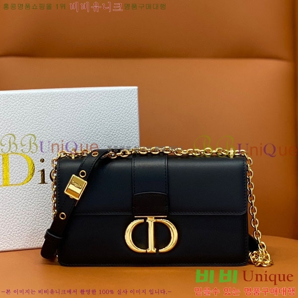 #��� 30 ���״� �̽�Ʈ ����Ʈ ü�ι� M9334-204