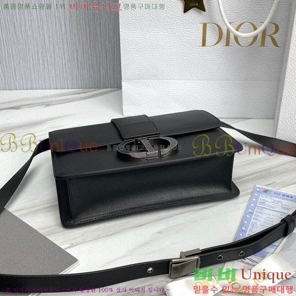 #��� 30 �����ι� M9203-113