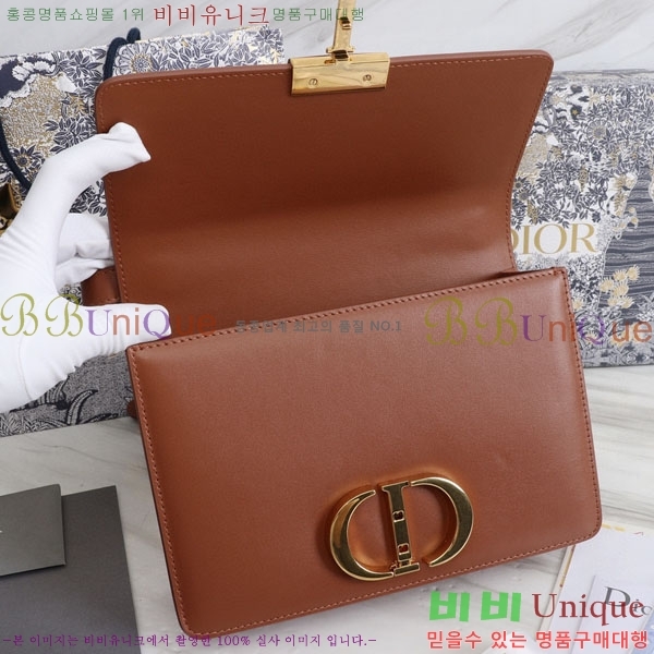 #��� 30 �����ι� M9203-109