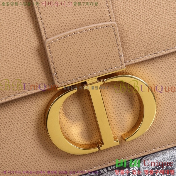 #��� 30 �����ι� M9203-203