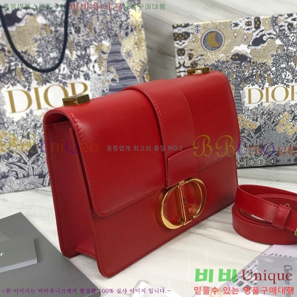 #��� 30 �����ι� M9203-111