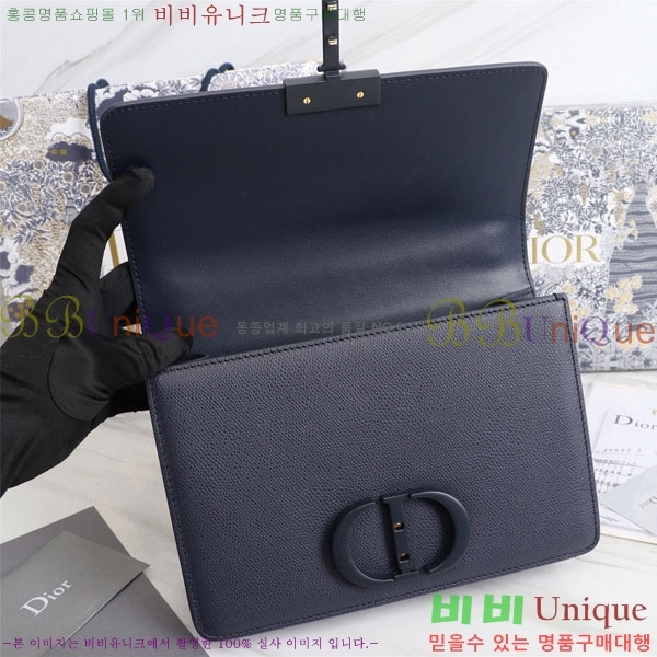 #��� 30 �����ι� M9203-208