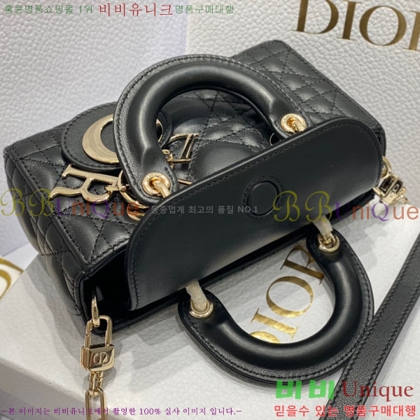 #��� ���̵� �� ���̹� �̴� M0541-101