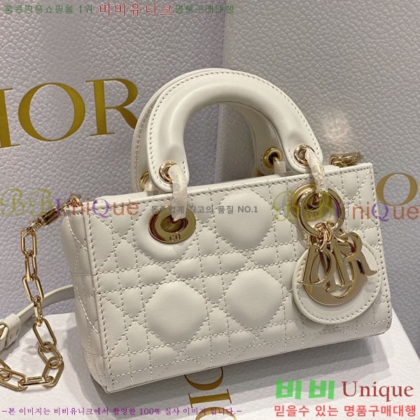 #��� ���̵� �� ���̹� �̴� M0541-104