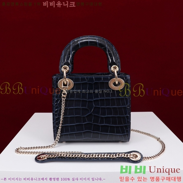 #��� ���̵�� �̴� M050566-119