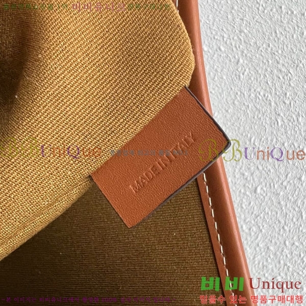 ������ Ʈ������ ȣ����Ż ī�ٽ� ��Ʈ�� 2801189-1