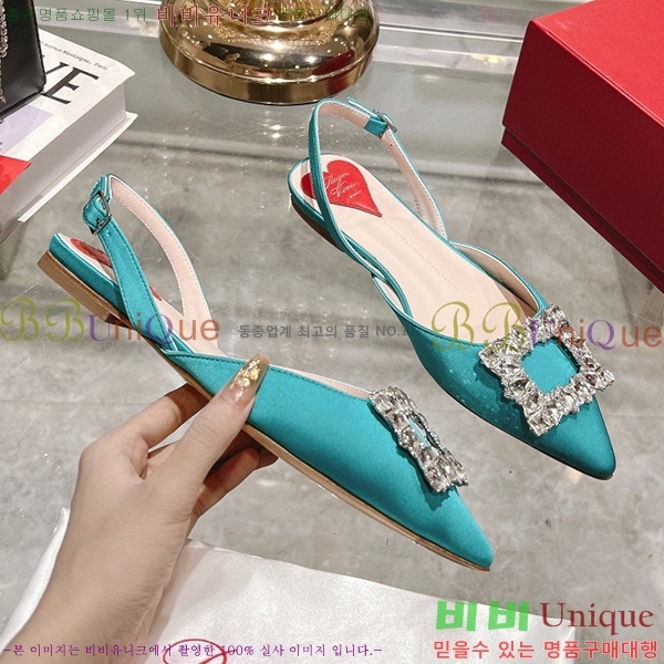 ������� �÷� ���� 28RV235221-3