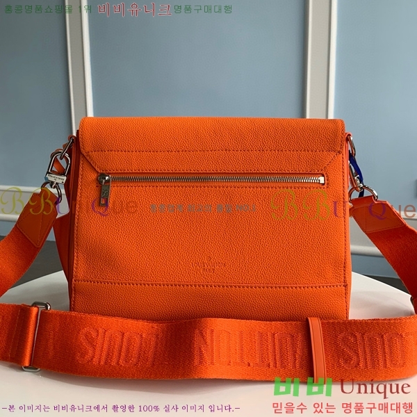 #���̺��� ����ũ���� �޽��� M21363-103