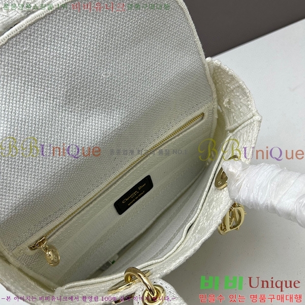 ST ��� ���̵�� M8002-15