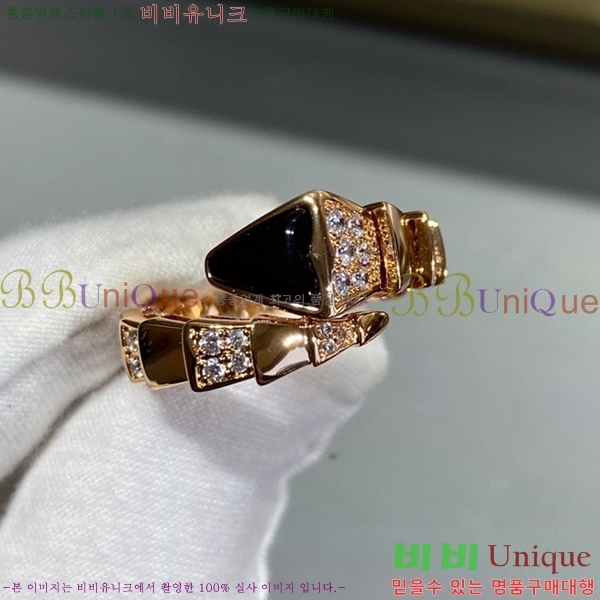 �Ұ��� ���� B205213