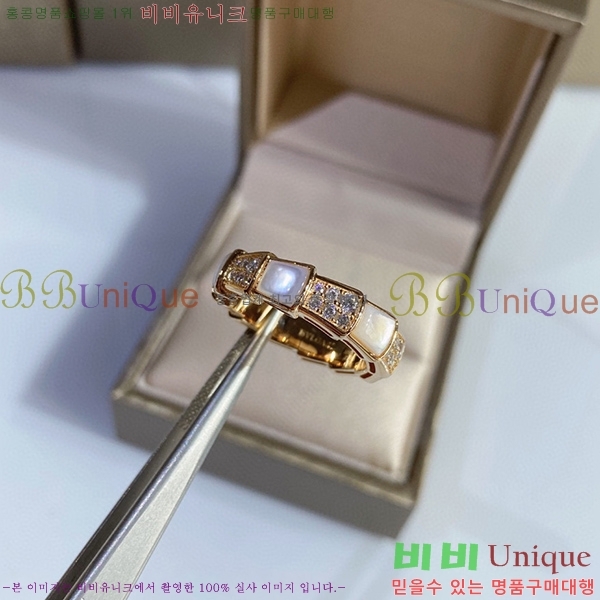 �Ұ��� ���� B205217