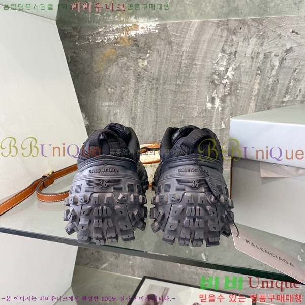 �߷��þư� �ٿ ûŰ �� ����Ŀ�� B588411-3