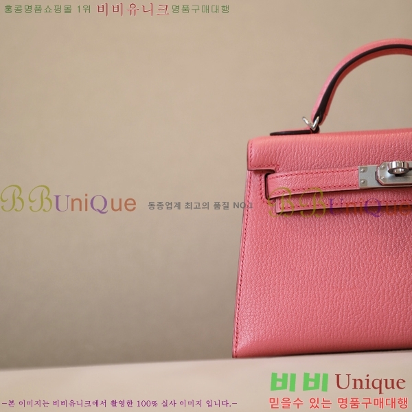 #�����޽� �̸��� 19������ HE58411251-3(���긣����)