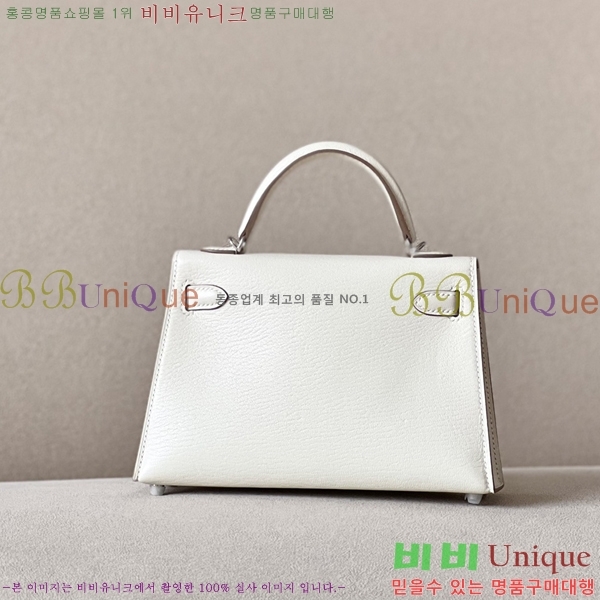 #�����޽� �̸��� 19������ HE58411251-23(���긣����)