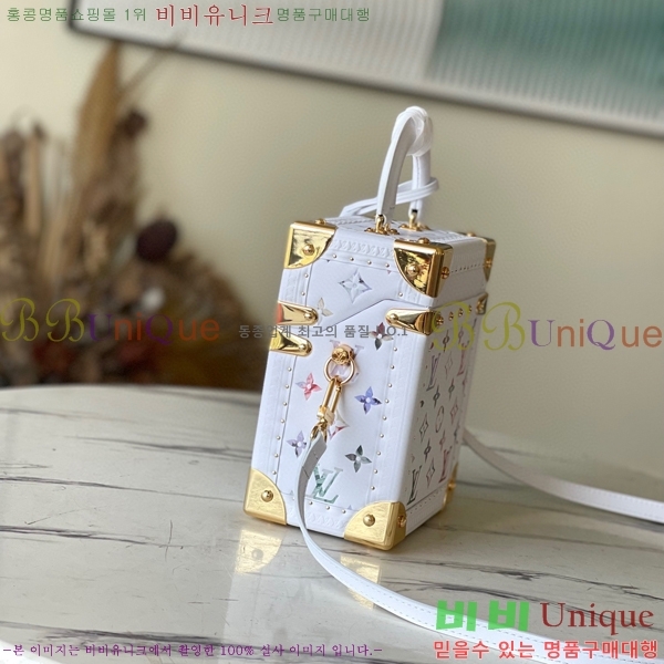 #���̺��� ī�޶� �ڽ� ���� M10077-100