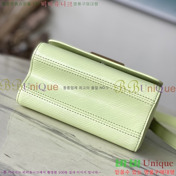 #���̺��� Ʈ����Ʈ PM M22768-1