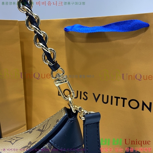 #���̺��� LV Ʈ���� M46659-101