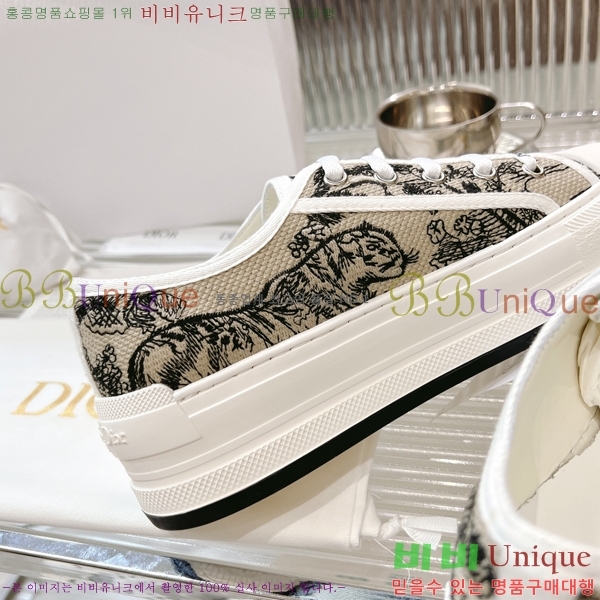 ���� ��� ��ũ�� �÷��� ����Ŀ�� 32D23112312-7 �� 4.5cm