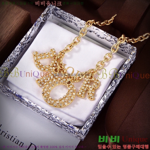 ��� ����� 1584804