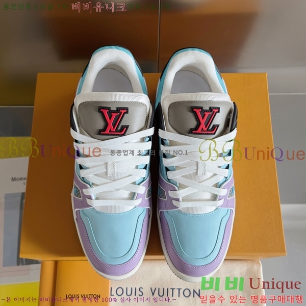 LV Ʈ���̳� ����Ŀ�� 53L23122631-