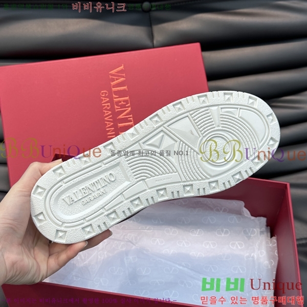 ���� �߷�Ƽ�� ����Ŀ�� B5525115-3