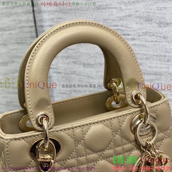 #��� ���̵�� ���� ��Ʈ��Ų M16604-704