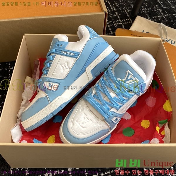 ���̺��� LV Ʈ���̳� ����Ŀ�� 48L2412435-5