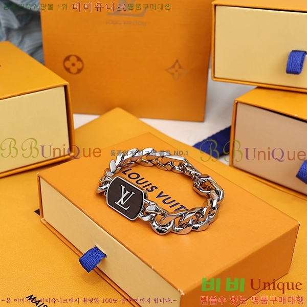 30�� ����ǰ ���̺��� ���� L411032