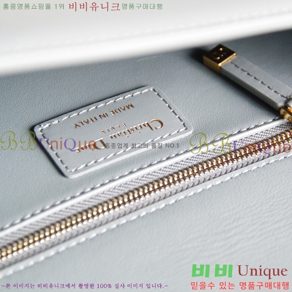 #��� 30 �����ι� M9203-105