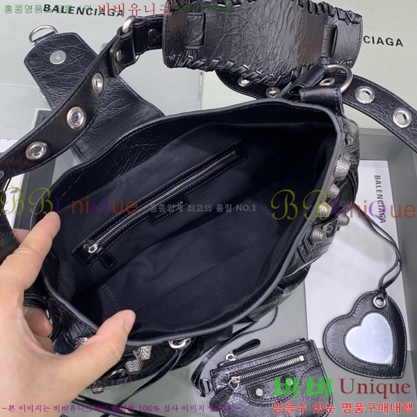 #�߷��þư� �� ī�� ����� 759422-1