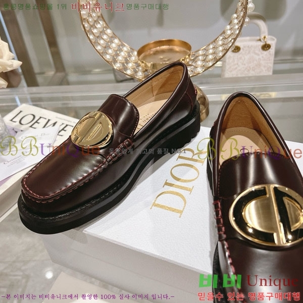 ���� ��� ���� 33D748813-1