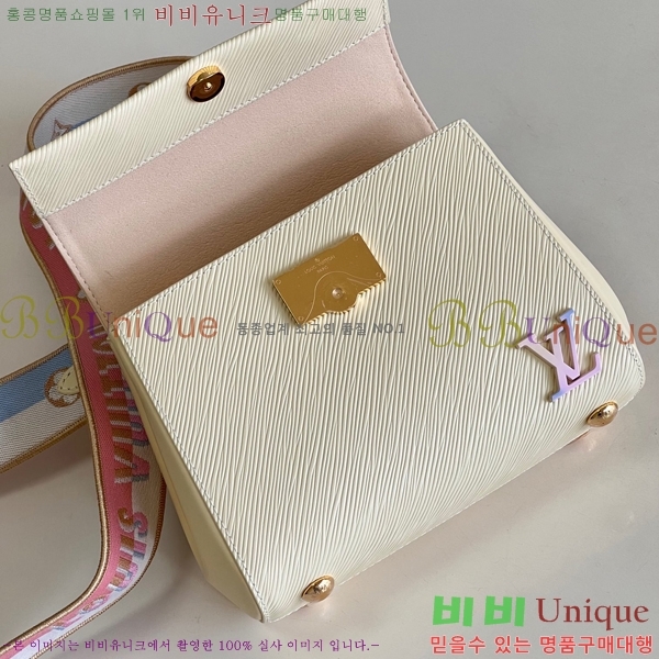 #���̺��� Ŭ��� �̴� M58928-751