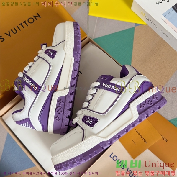 ���̺��� LV Ʈ���̳� �ƽ� ����Ŀ�� 48L24411-1