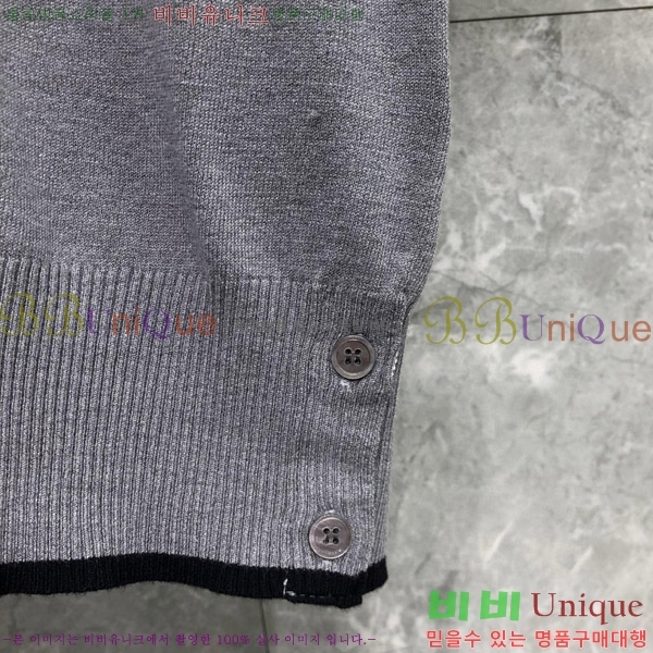 ����� ���� Ƽ���� TB972230