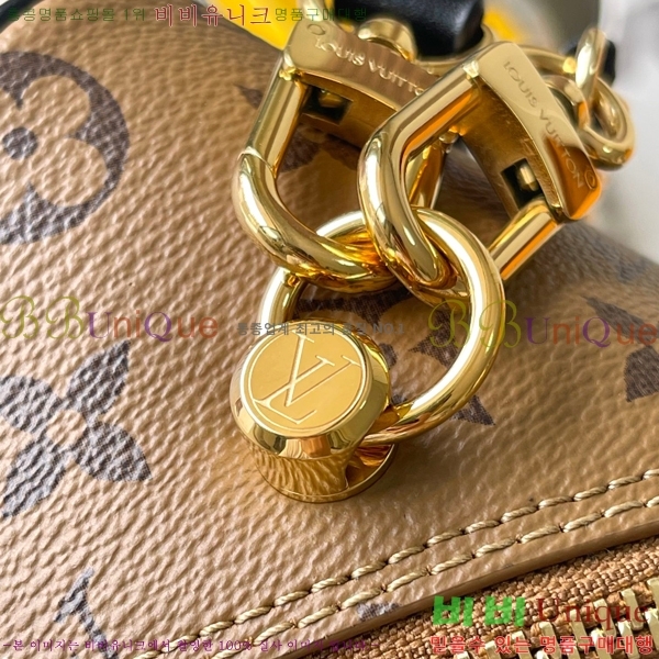 #���̺��� ����Ʈ �� ���̽� M47162-201