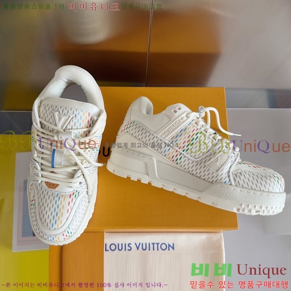 NEW LV Ʈ���̳� �ƽ� ����Ŀ�� 47L245912-1