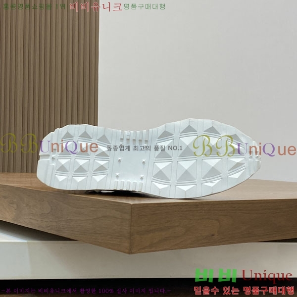 ���� �߷�Ƽ�� ����Ŀ�� 40VA24515-8-1