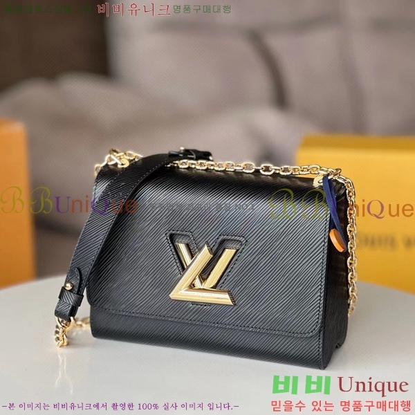 #���̺��� Ʈ����Ʈ MM M21113-100