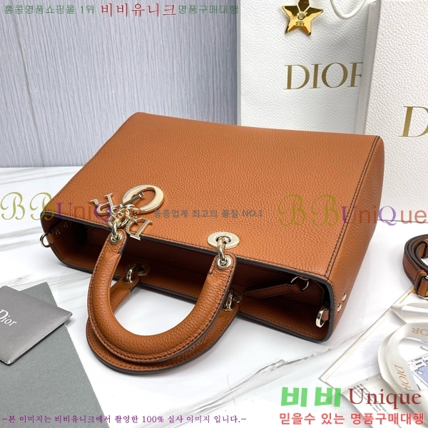 #��� ���̵� ����̾� �ڵ�� ���� M1152-102