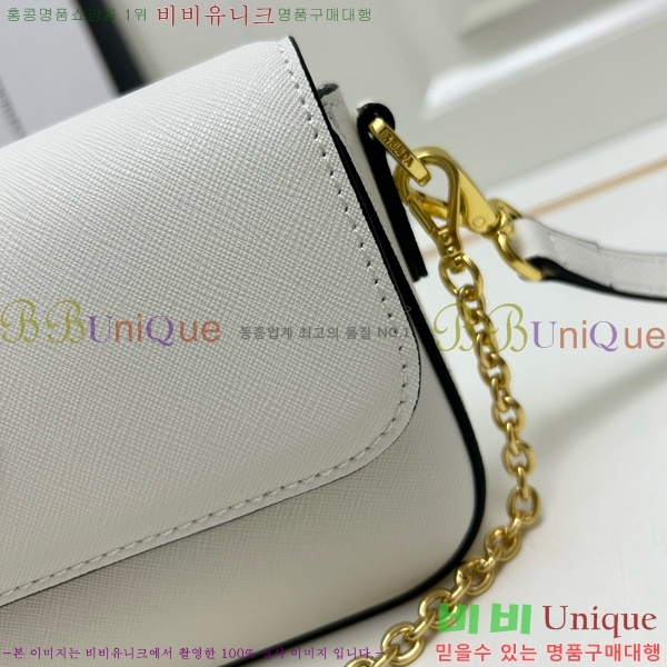 ����� ũ�ν��� 1BD556-1