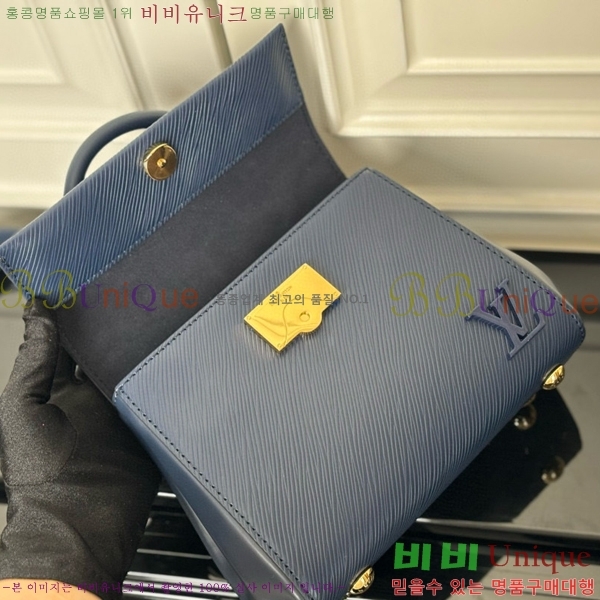 #���̺��� Ŭ��� �̴Ϲ� M25228-101