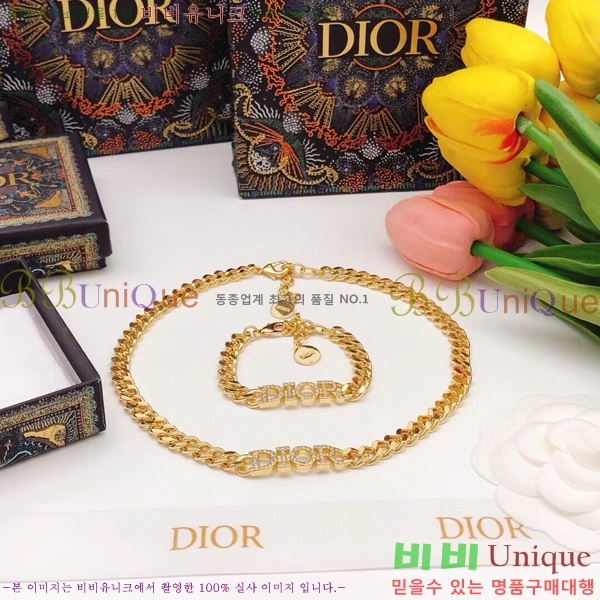 ��� ����,����� D50612